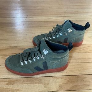 Veja roraima high top sneakers